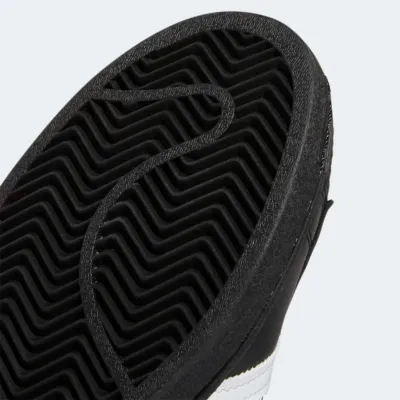 ADIDAS SKATEBOARDING  - SUPERSTAR ADV  - Core Black / Cloud White / Cloud White