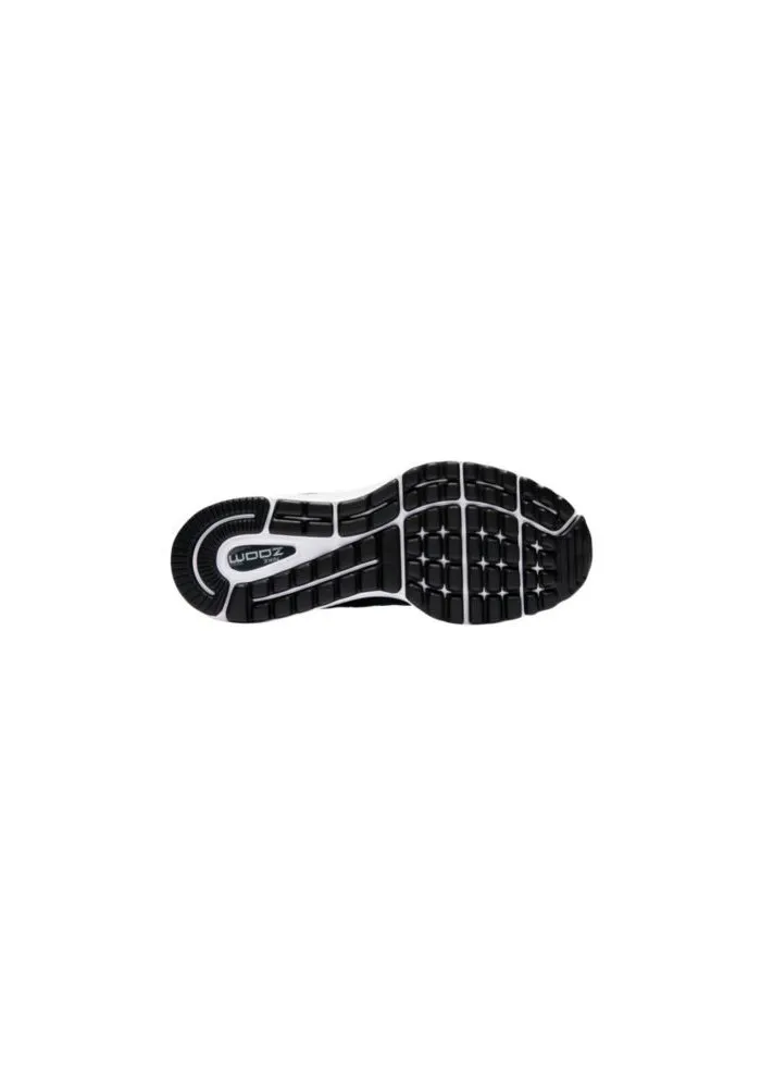 Basket Nike Air Zoom Vomero 13 Femme 22909-001